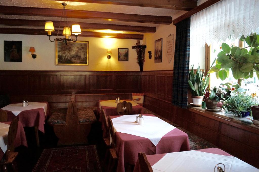 Hotel Lintner Lofer Buitenkant foto